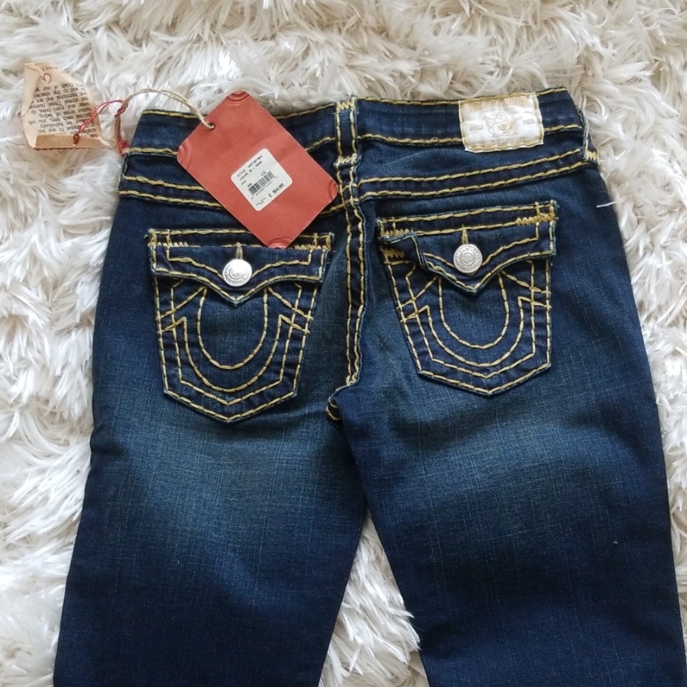 True Religion - Picture 5 of 5
